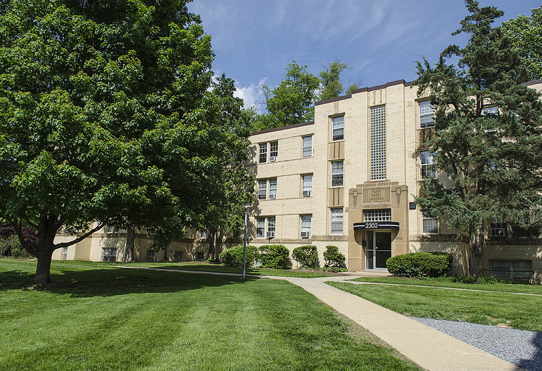 Apartments Near Tenleytown Park Crest Apartments